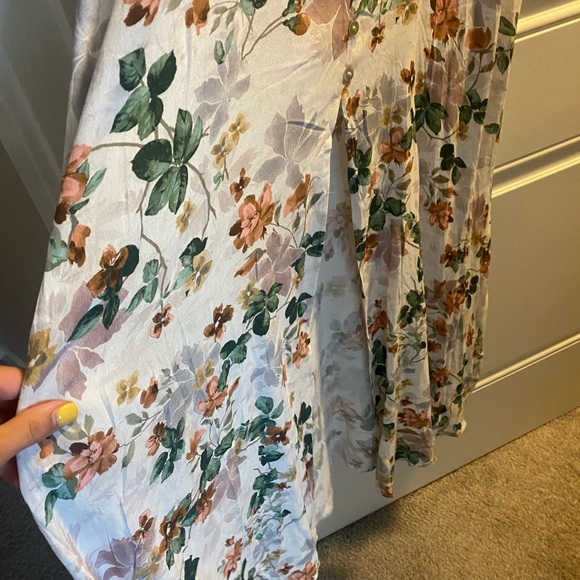 Floral maxi with slit - Picture 2 of 5